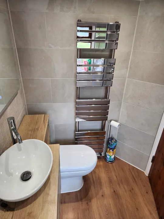 Bathroom with oak vanity