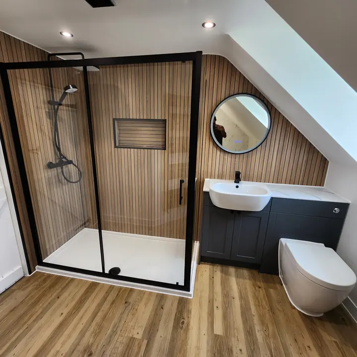 Slatted shower room and utility