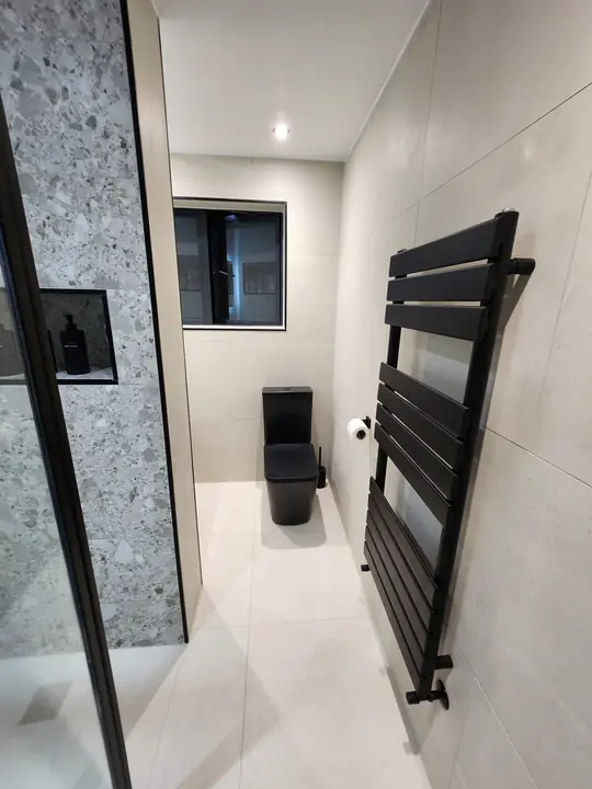 Terrazzo walk-in shower room
